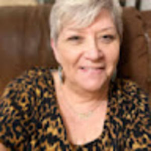 Meet your Posher, Phylis